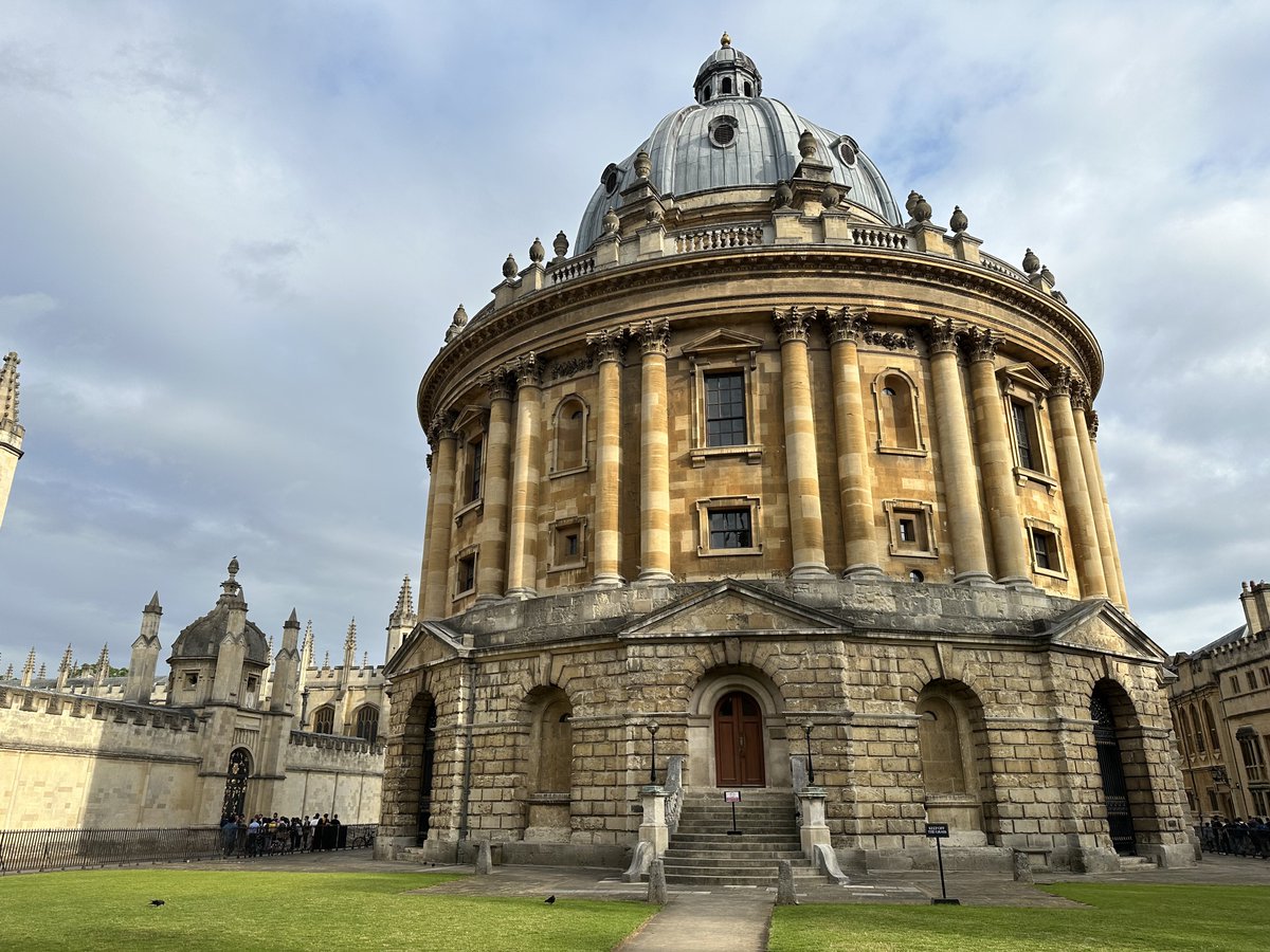 I had a wonderful time at <a href="/UniofOxford/">University of Oxford</a> last week, particularly enjoying the opportunity to connect with researchers who share a common focus on inverse problems within the biomedical field. #OxML23