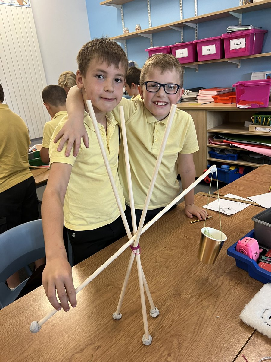 EastfieldPSHull's tweet photo. 4EO had a brilliant DT day, researching, designing, making and evaluating an ancient Egyptian shaduf #eps4EO https://t.co/rSRfhjdQk2
