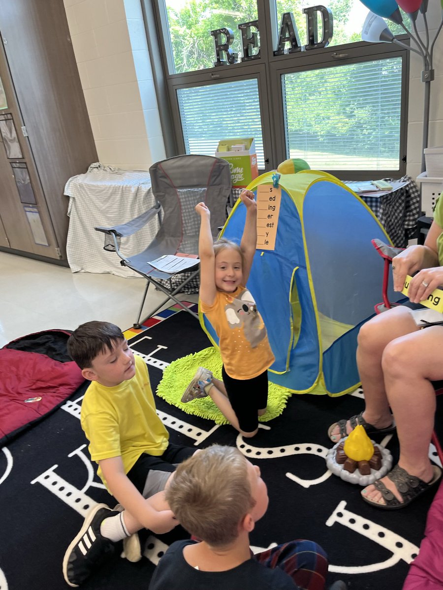 MrsKathyJames's tweet photo. Talawanda Lit Camp 2023 was our best yet!  Thanks to @pamallyn for the rich and wonderful Lit Camp curriculum &amp; libraries. With artful phonics and fluency tools from @shayrime and @TimRasinski1 our students are learning and loving it! #RimeMagic #ScholasticEd #Talawanda4Life https://t.co/txciMhkWH6