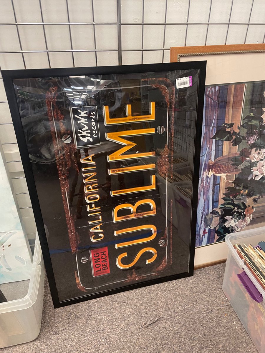 smashedmcdouble's tweet image. ugh i need this for our living room so bad