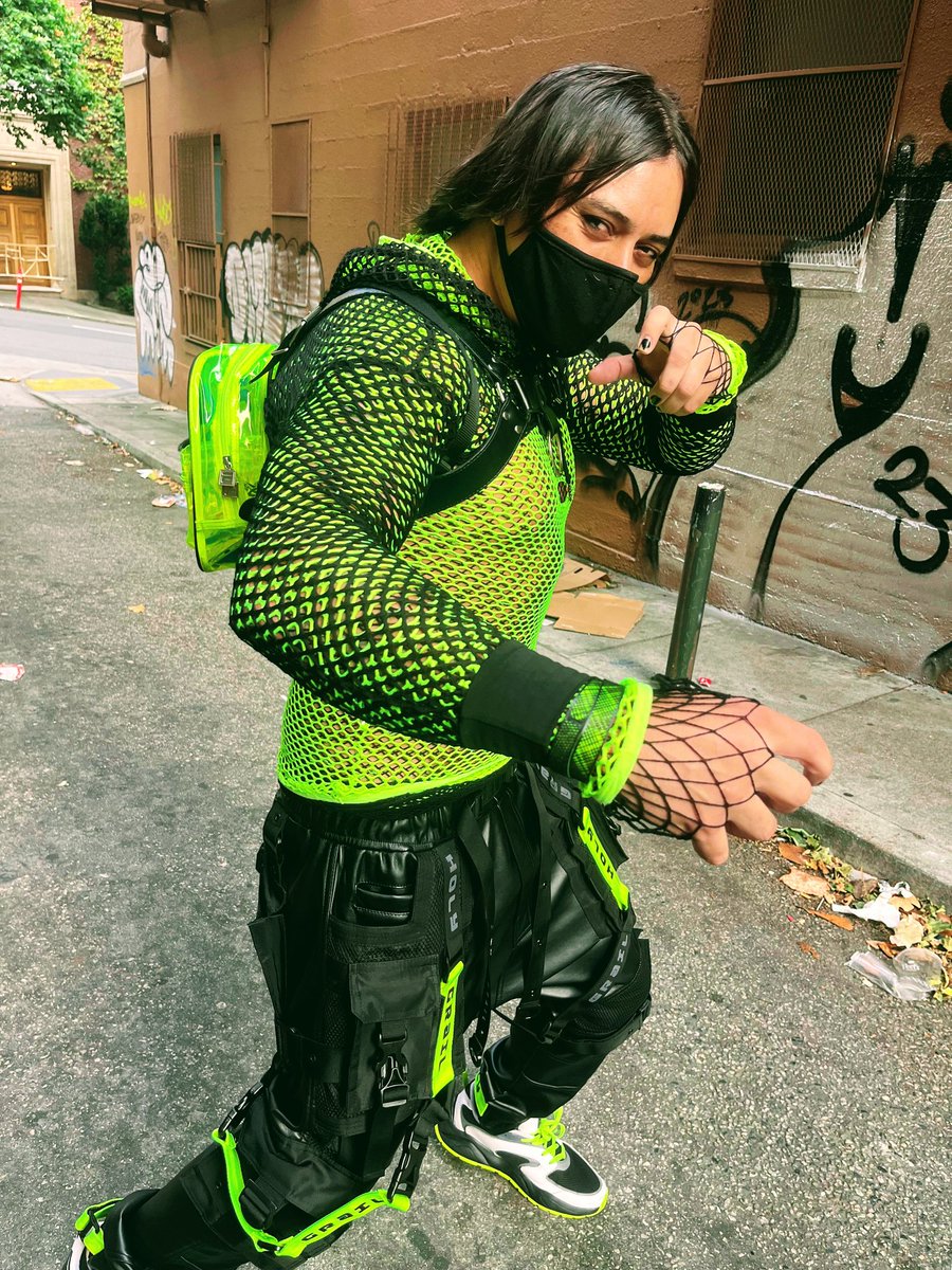 i m p ir u m crypt 🎃 tweet media