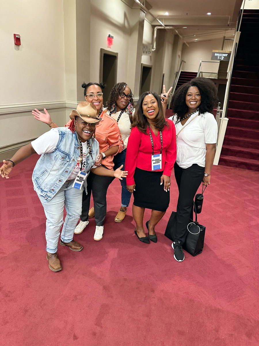 At #blacktechweek with <a href="/BuildinTulsa/">BuildinTulsa</a>! Looking forward to the week. ✨ #BITxBTW #blackwomenfounders