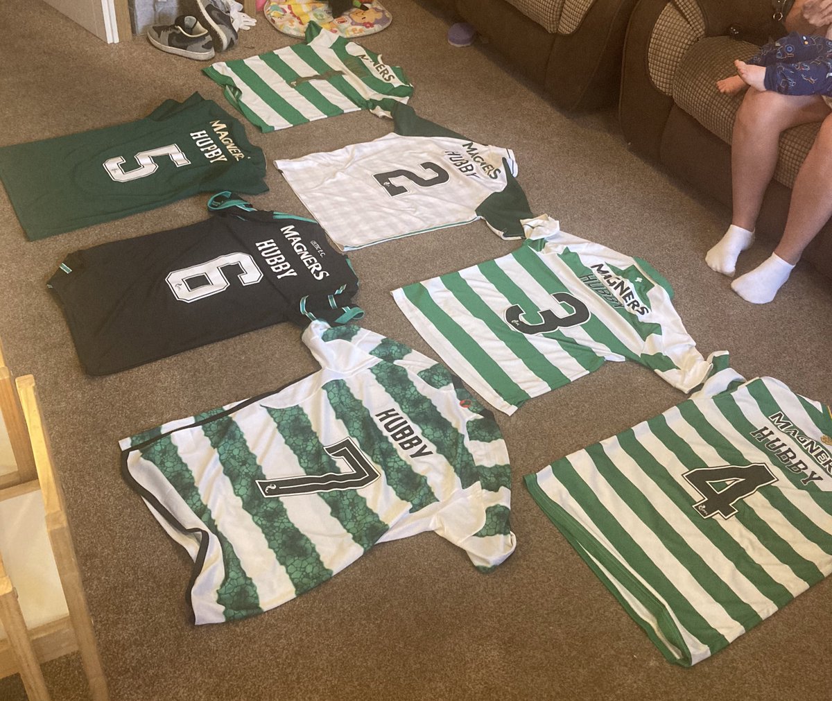 Our anniversary tradition 💚 <a href="/GazMcCann/">Gary McCann</a> <a href="/CelticFC/">Celtic Football Club</a>