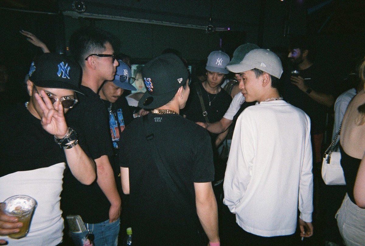 Ryota2k's tweet photo. 時間は過ぎれば一瞬に感じるのに、人生が長いと感じてる人はどういう事なの？ https://t.co/E251GHuIsY