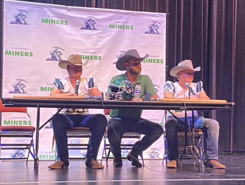 PAGMETER's tweet photo. I’m excited to host the 2nd annual 
East Yosemite League Media Day on July 31 at El Diamante High School, starting at 8:30am!

Schools in attendance:
*El Diamante Miners
*Golden West Trailblazers 
*Monache Marauders 
*Mt Whitney Pioneers
*Porterville Panthers 
*Redwood Rangers

You are all invited to get the preview for the upcoming EYL 🏈 football season and the update for all the fall sports from the Athletic Directors, Head Football Coaches and even some of the players!

This will be a first class production! Can’t wait to see you there.

@redwoodrangers4 @redwoodathletic @ElDFootball @MonacheHS @GWTrailblazerFB @recorderonline @Coach_Andy_1 @MonacheAthletic @MWFootball11 @VTD_Sports @J_Salas9