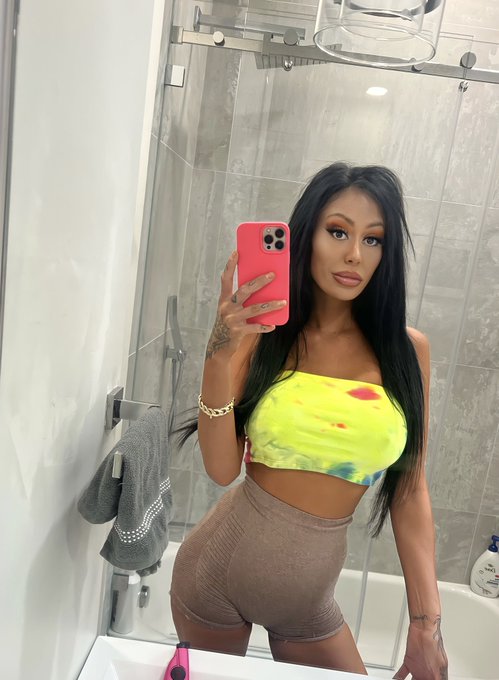 @SextPantherRT available tonight starting 8 pm e s t https://t.co/3qy5DHj6dL<a class="tags" target="_blank" title="On Twitter" href="/?out=eyJ0eXAiOiJKV1QiLCJhbGciOiJIUzUxMiJ9.eyJpYXQiOjE3MjI2NDY2OTcsImlzcyI6InR3cG9ybnN0YXJzLmNvbSIsIm5iZiI6MTcyMjY0NjY5NywiZXhwIjoxNzU0MTgyNjk3LCJyZWRpcmVjdF91cmwiOiJodHRwczovL3R3aXR0ZXIuY29tL1NleHRQYW50aGVyUlQifQ.tFbNcgtSf94QEtY2Onkgpl71Jus4Ex3xwsLwiTR9FfR13bvDHq3kFIGKlAI7jB-HdahFfOKjvyTOgxUz_kz2gA">@SextPantherRT</a><a href="/tag/breakfast"class="tags"><span>#breakfast</span></a><a href="/tag/waffles"class="tags"><span>#waffles</span></a><a href="/tag/fastfood"class="tags"><span>#fastfood</span></a><a href="/tag/foodreview"class="tags"><span>#foodreview</span></a><a href="/tag/eggo"class="tags"><span>#eggo</span></a>