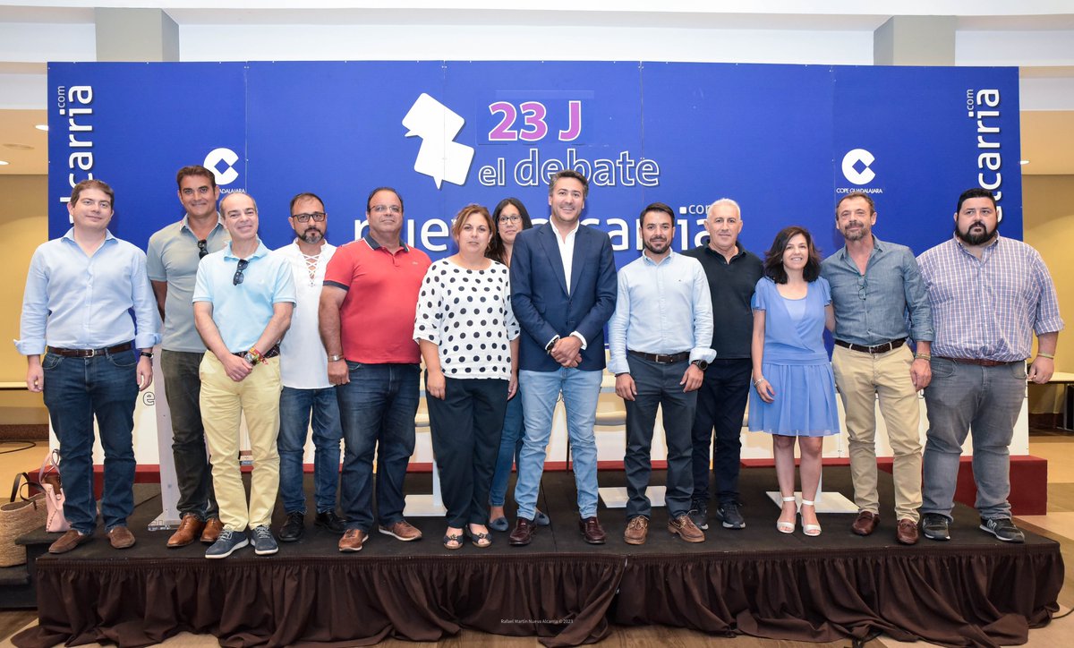 VOX_Guadalajara's tweet photo. 🗣️ Nuestro candidato al Congreso, Ángel López Maraver ha dejado claro hoy en el #debategu del 23J que solo hay una alternativa al Sanchismo.

📺 https://t.co/zrLd7pCS5Y

#VotaLoQueImporta https://t.co/HW81xJoFzR