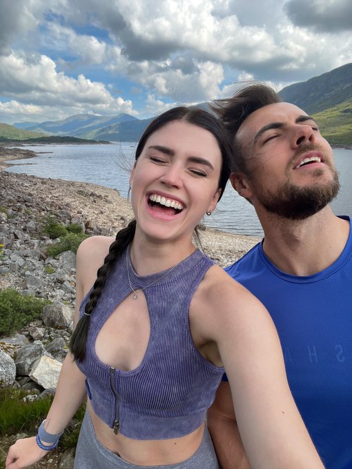 2 pic. I don’t know what I said but it was probably something stupid ?

Throwback to July last year when