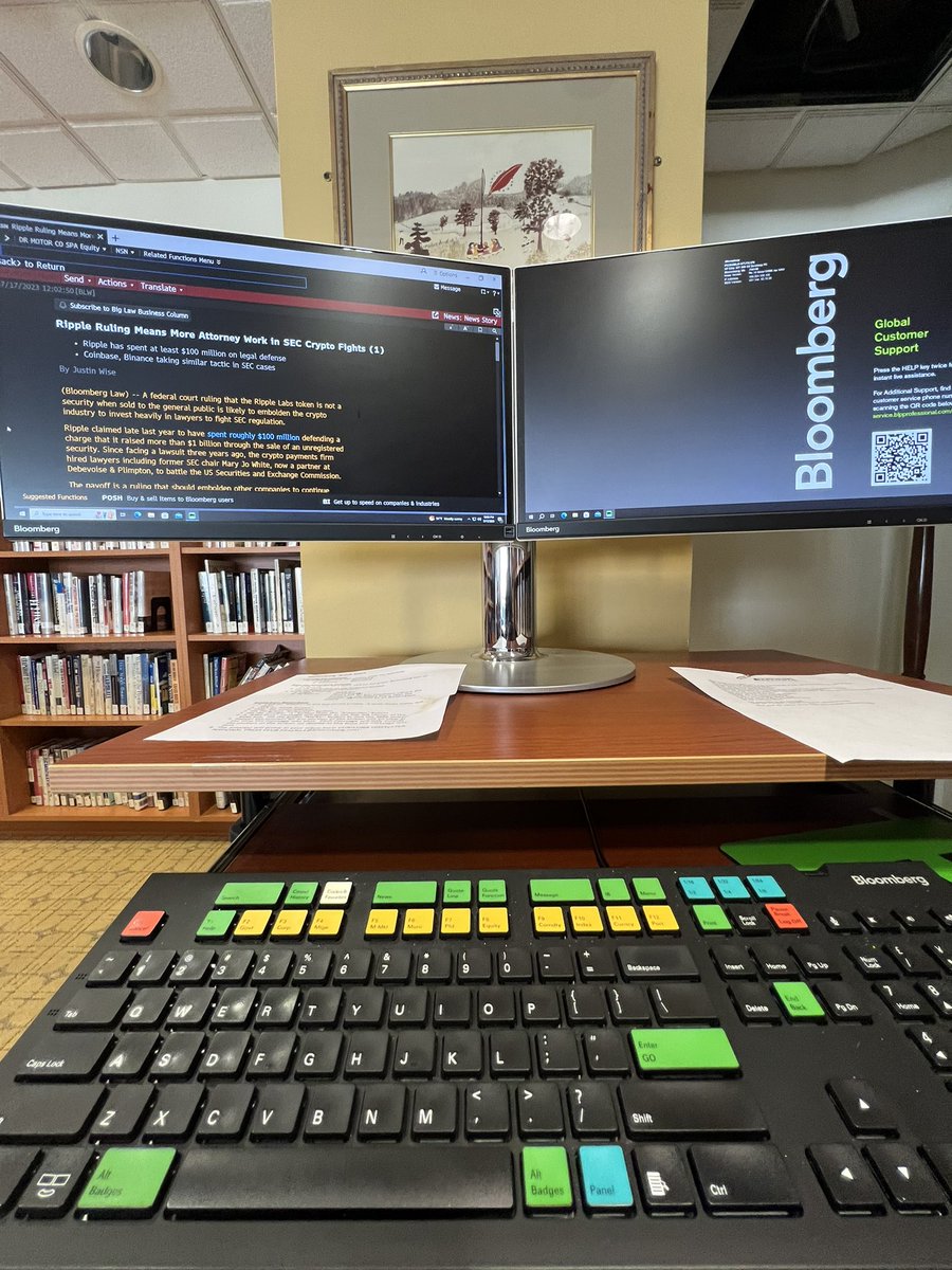 Web3DC's tweet image. This is what a Bloomberg terminal looks like.  Located inside the National Press Club. A beautiful interface and their feature full iconic keyboard. @crypto 
#ComputerTerminal #XRP