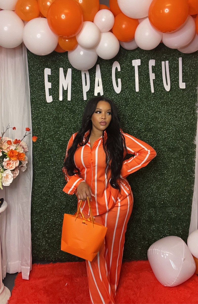 Wilcox_Tamera's tweet photo. Self explanatory, you just here to spread the story
🧡🍊

Empact Dynasty Magazine now taking submissions for our August / September issue 🧡 https://t.co/bQZeTDH8FN