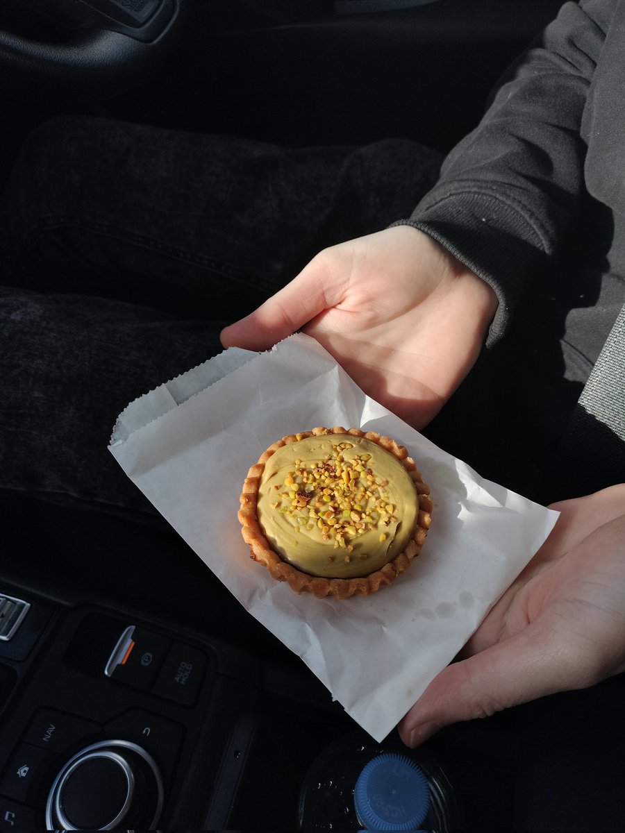 🌹🌈 Vulpixie 🌈🌹 tweet media