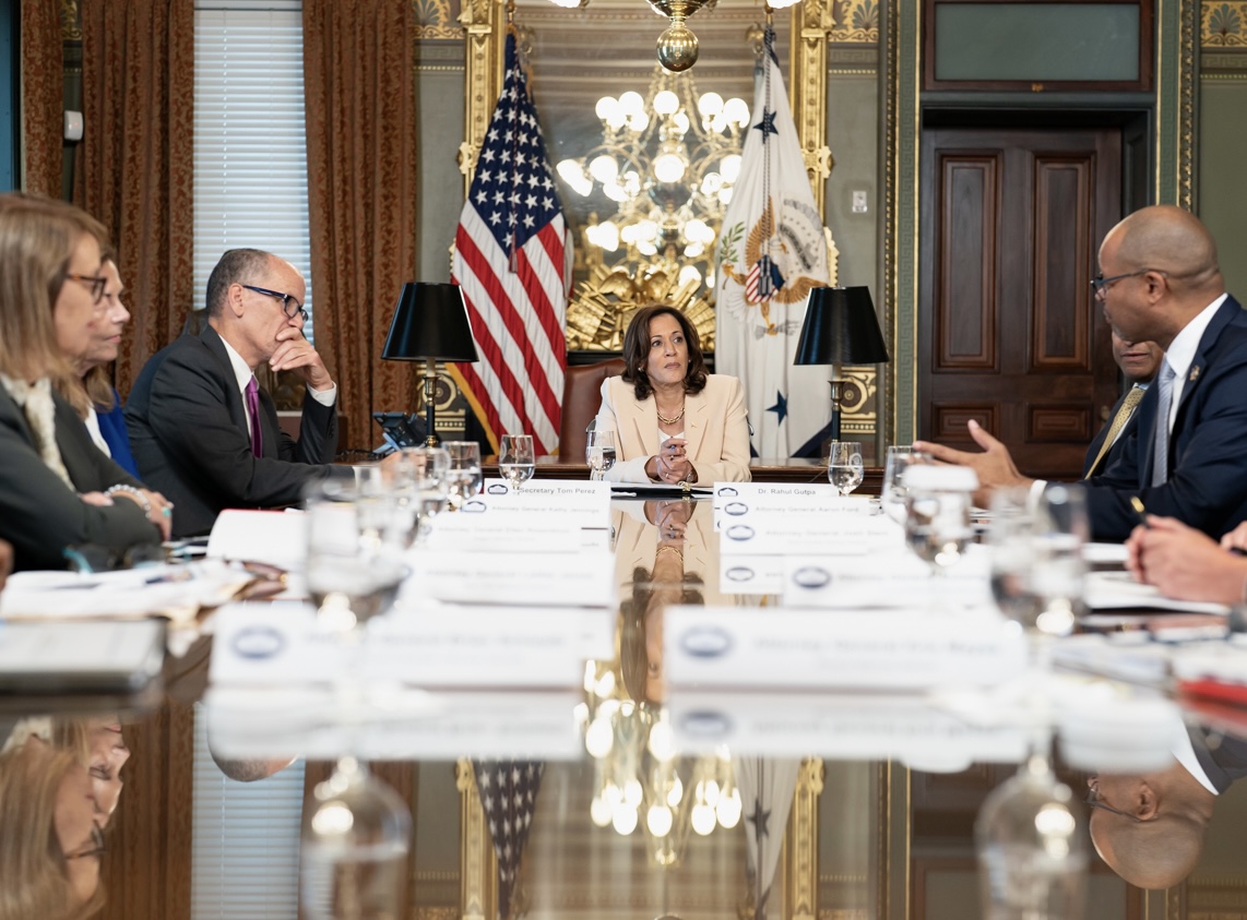 VP46Archive's tweet image. Today, I convened state attorneys general to discuss our collaboration to end the fentanyl crisis.

To save lives, we are working together to dismantle transnational criminal organizations and expand access to treatment and recovery services.