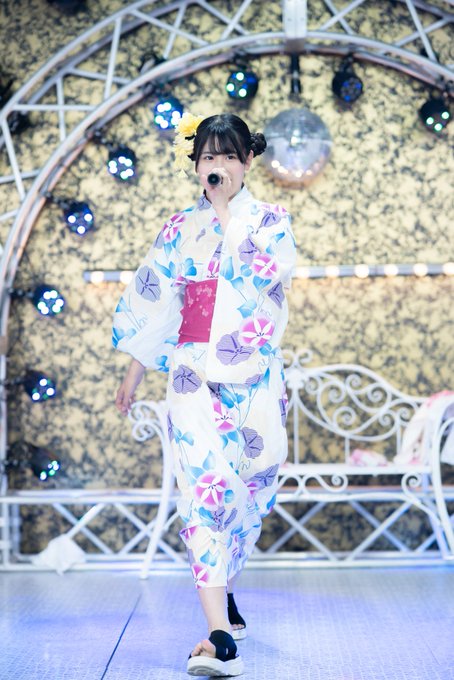 Twitterのコスプレ画像16