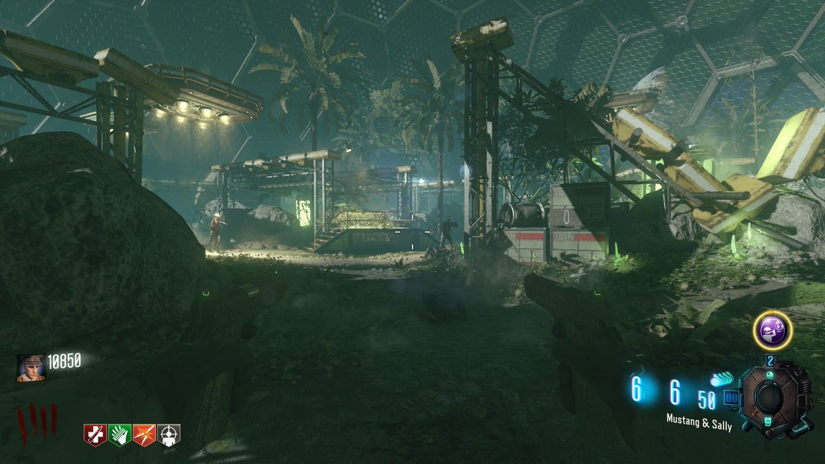 Pearl_ple's tweet image. I love Moon cause you can do dumb stuff like that:
#codzombie