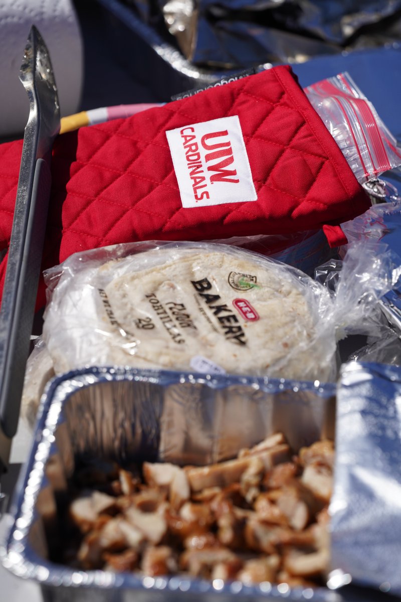 Student move-in day is a month away, which means our delicious alumni tradition is as well! Our 'Grill 'n' Greet' offers students &amp; families an opportunity to make connections with UIW alumni ...and a grab-and-go lunch from the grill! 

Learn more at events.uiw.edu