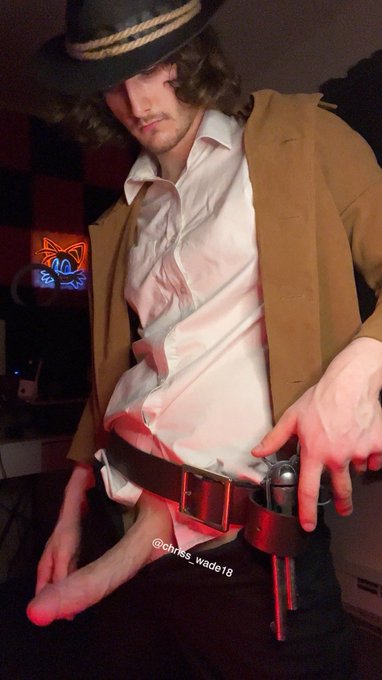 Save a horse. Ride a cowboy ;) https://t.co/zTyS75z5TW