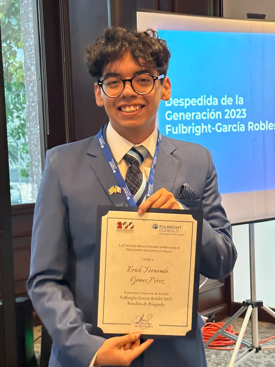 UNDMexico's tweet image. Appreciation post of our Fulbrighter who soon will be at @NotreDame 🍀🍀

#Comexus #Fulbright