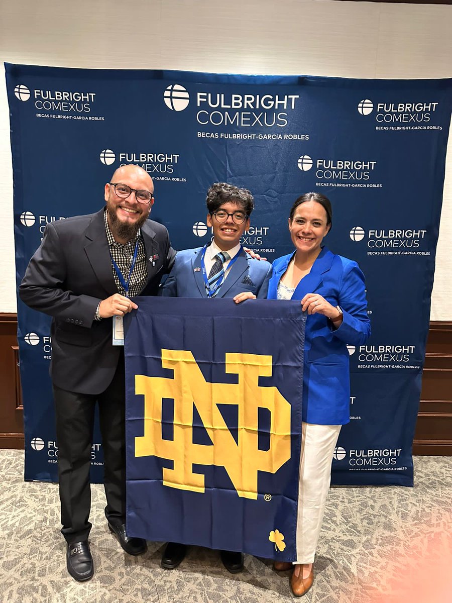 UNDMexico's tweet image. Appreciation post of our Fulbrighter who soon will be at @NotreDame 🍀🍀

#Comexus #Fulbright
