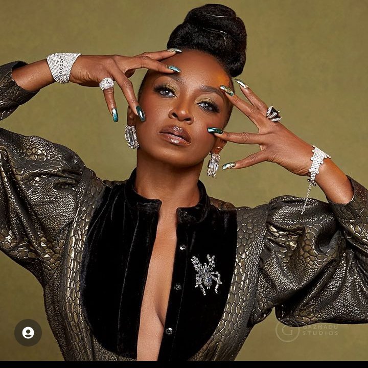 Cici_Spacule's tweet image. Face Card that Never DECLINES 🤌

HAPPY BIRTHDAY AUNTY KATE
#KateHenshawAt52
#KateHenshaw