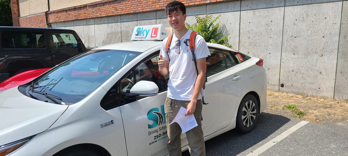 SkyDrivingSchoo's tweet photo. Congratulations, Jacky!
#drivinglessons #drivingschool #learntodrive #yyj #roadtest #ICBCRoadtest #ipassed #drivingtest #drivingschoolvictoria #drivinginstructors #parking #mocktest #drivingtest
https://t.co/XVcEeXU53O https://t.co/npYXZ3iA6H