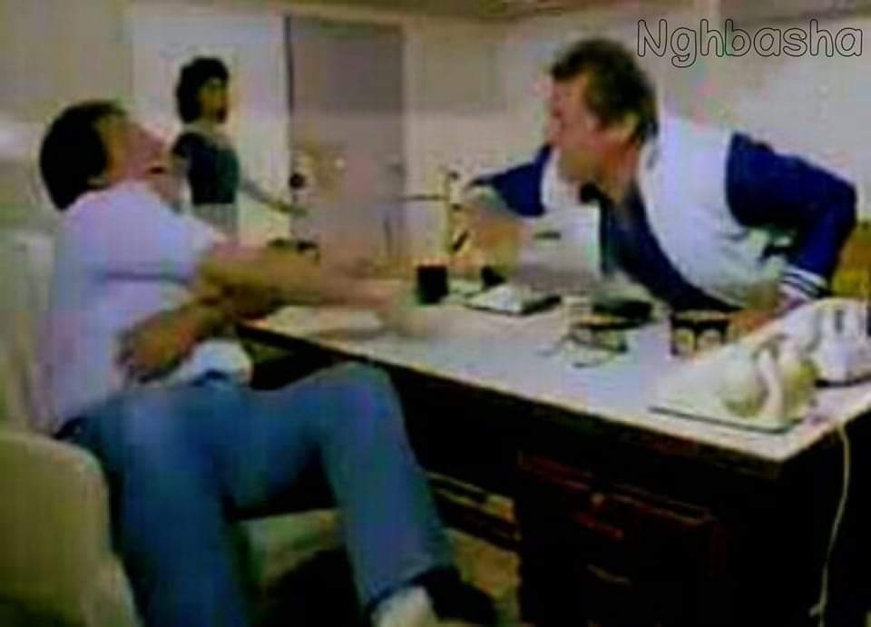 Nghbashe's tweet photo. #قاطع_النور والناس بتخر ميه من كل حته يا ابو جوده 🤣🤣🤣 https://t.co/KvS5wDKpde