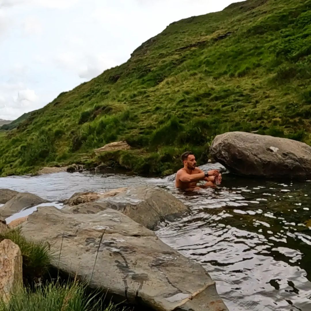 ExpeditionFoods's tweet photo. Probably the most beautiful way up to Snowdon.... The watkin path. A steep path , especially at the top but definitely worth it. Plunge pools are 👌👌👌
#snowdonia #snowdon #snowdonianationalpark #watkinpath #plungepool #wildswimming #wildswimminguk
Reposted from @wandering_dick https://t.co/YmMFgX1tLV