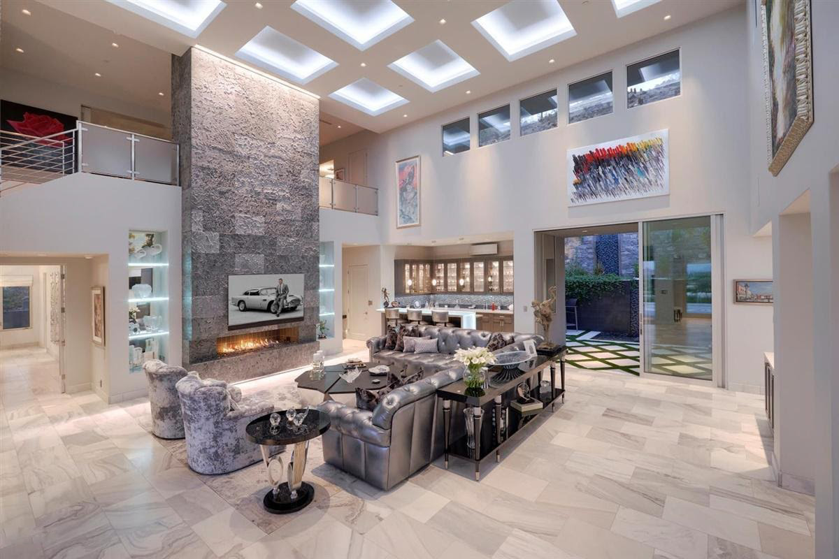 pcgsir's tweet photo. Check Out this significant sale Frank Aazami participated in the transaction/Buyer Representation this last month in June. The property was an OFF MARKET transaction.
๐6850 N 39th Pl, Paradise Valley, AZ 85253
Sold For: $7,000,000
Buyer Representation: Frank Aazami
#azrealty https://t.co/yHQROJnsD4