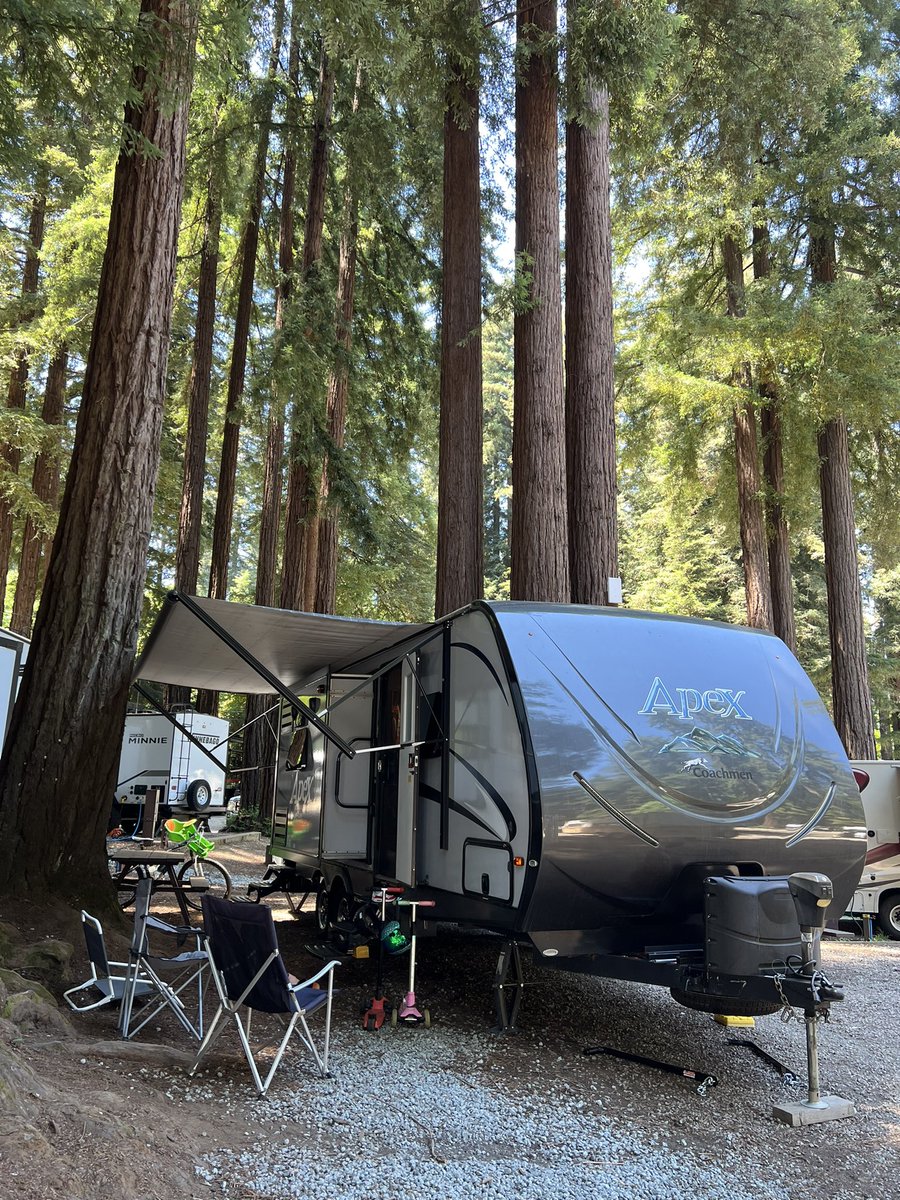 Jonathan Eagan tweet media