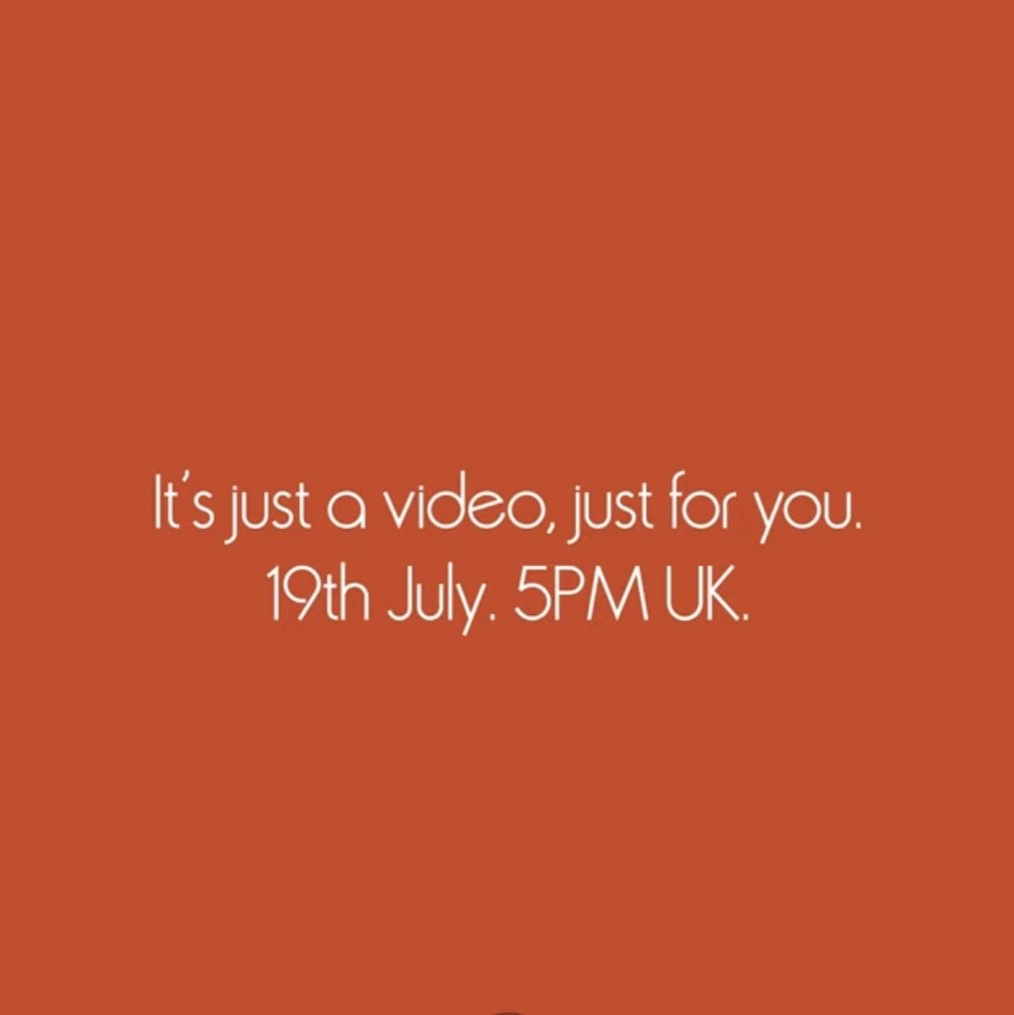 sunfflouwerry's tweet photo. his last two music videos are love on tour goodbyes  🥹 https://t.co/F3LreT5cfw