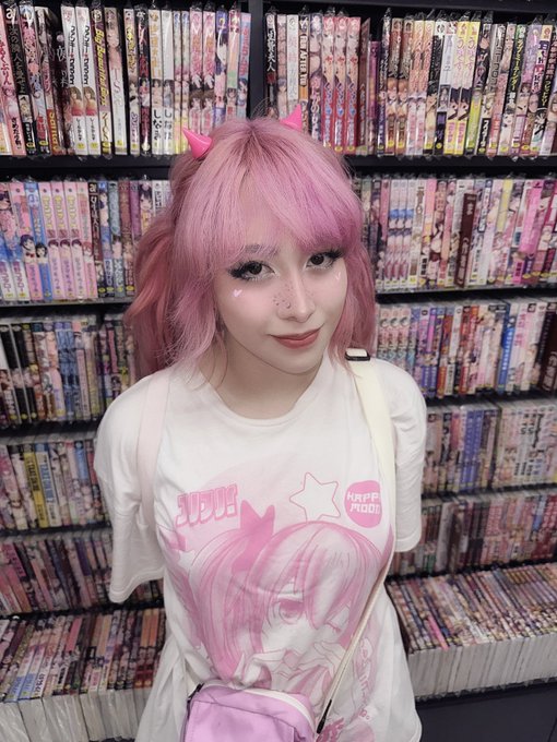 1 pic. Hay que recrear un hentai ??
¿Me ayudas? ???? ? https://t.co/3QmxcbAr09