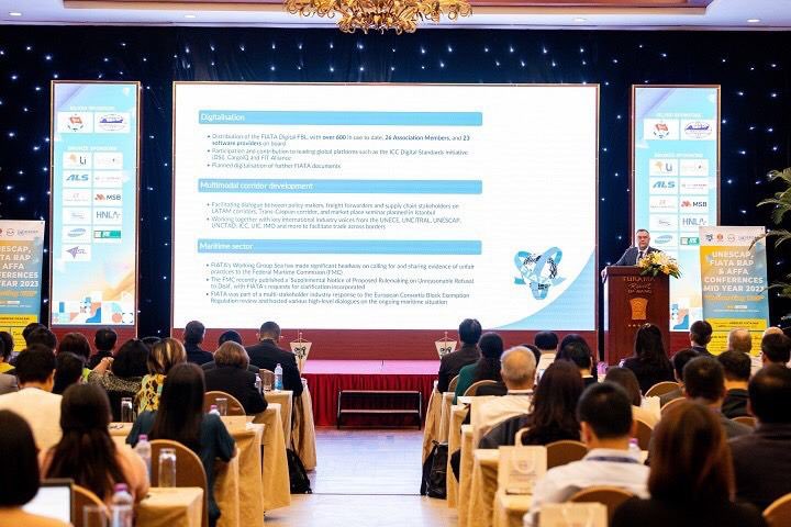 Thrilled to have attended the FIATA RAP, AFFA, UNESCAP 2023 conference in Da Nang City with bizverse! Met incredible international logistics businesses and forged partnerships for future collaborations. Grateful to Da Nang Investment Promotion and Support Board for the opportunit