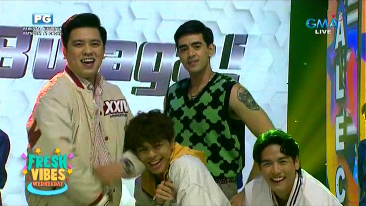Y Jake Biaco (@cracker_yj) on Twitter photo The Chaleco Boys <a href="/kimpoyfeliciano/">Kimpoy Feliciano</a> <a href="/itsyasmarta/">Yasser Marta</a> <a href="/kkydsnts/">KDS™</a> and <a href="/michaelsager_/">Michael Sager</a> this Fresh Vibes Wednesday on EB! The Chaleco Boys <a href="/kimpoyfeliciano/">Kimpoy Feliciano</a> <a href="/itsyasmarta/">Yasser Marta</a> <a href="/kkydsnts/">KDS™</a> and <a href="/michaelsager_/">Michael Sager</a> this Fresh Vibes Wednesday on EB!