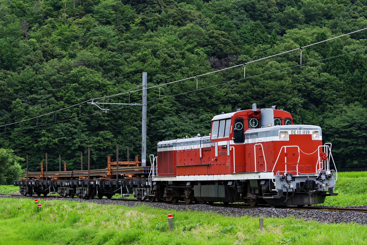 DMH17C_'s tweet photo. 2023/07/19
工9571レ〜工9520レ
小浜工臨
DE10 1119号機(敦賀までDD51 1192号機)+チキ2車(積載...50N×25M×26本) https://t.co/8Ek4teauKr