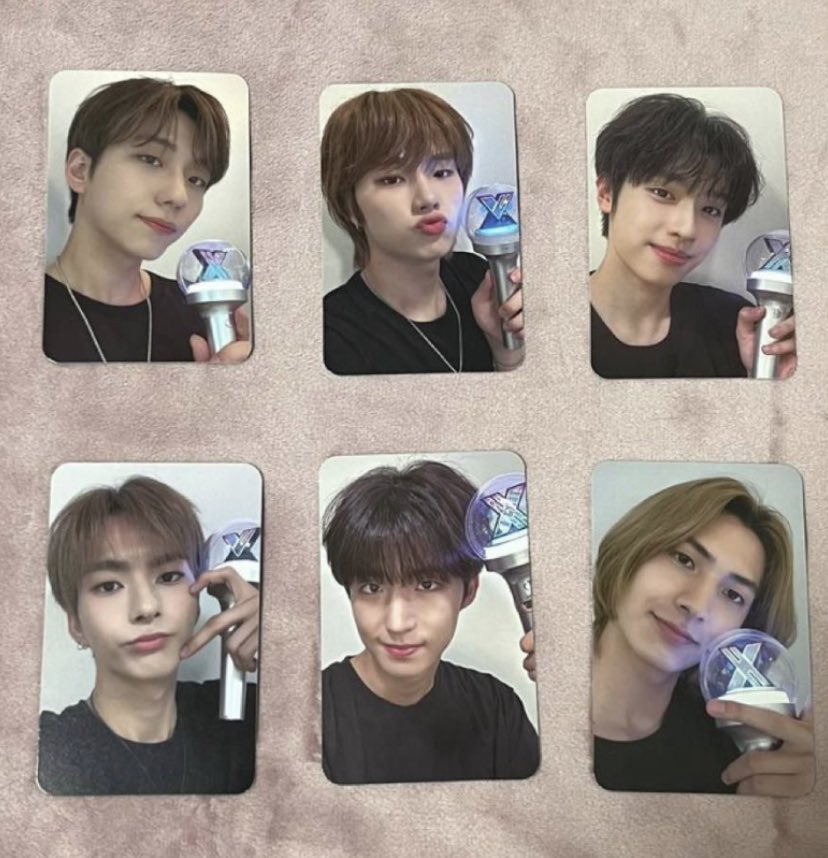 minjiuuuu's tweet photo. wts lfb ph ! lf kahit 

xdinary heroes lightstick w/ 
jyp pob shop pc

 lightstick ₱1750 — ❌
₱250 each pc

gunil - ✅
jungsu - ✅
gaon - ✅
ode - ✅
junhan - ✅
jooyeon - ✅

t. jooyeon gunil junhan jungsu gaon ode jyp ls photocard pc xh https://t.co/jb4HYtBAyd