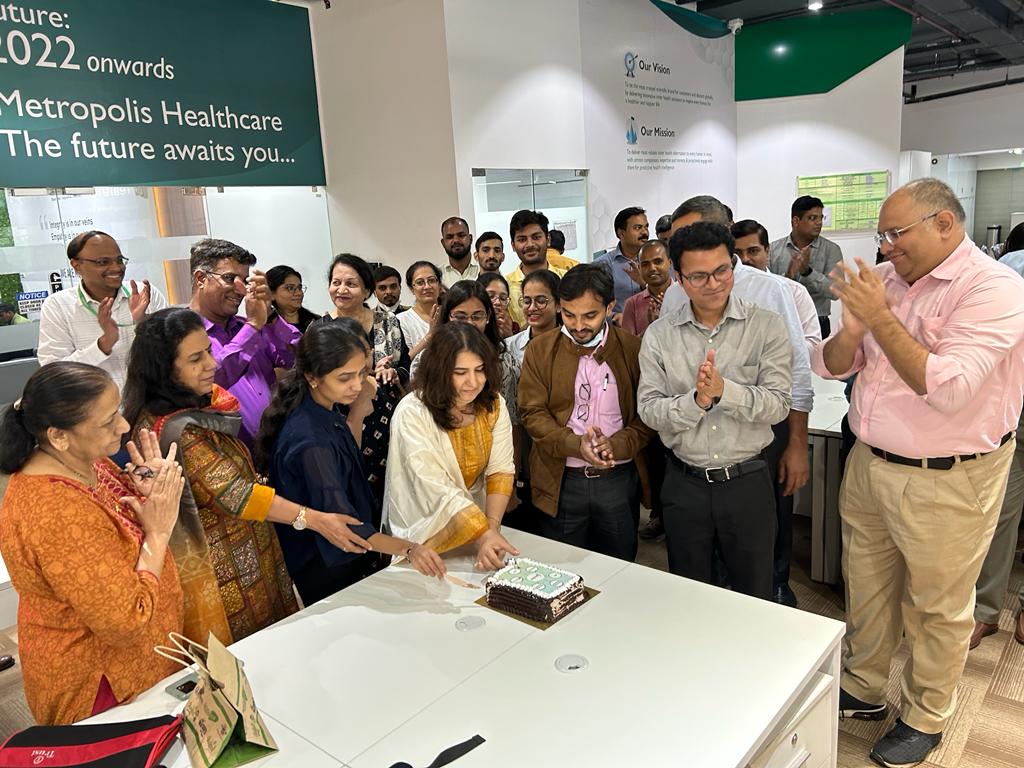 MetropolisLab's tweet photo. We're thrilled to celebrate the successful launch of NextGen Onco! The launch event was a resounding success, showcasing the breakthrough solutions that NextGen Onco offers. We extend our heartfelt gratitude to everyone who attended and contributed to this milestone moment. https://t.co/SGRSMG95sJ