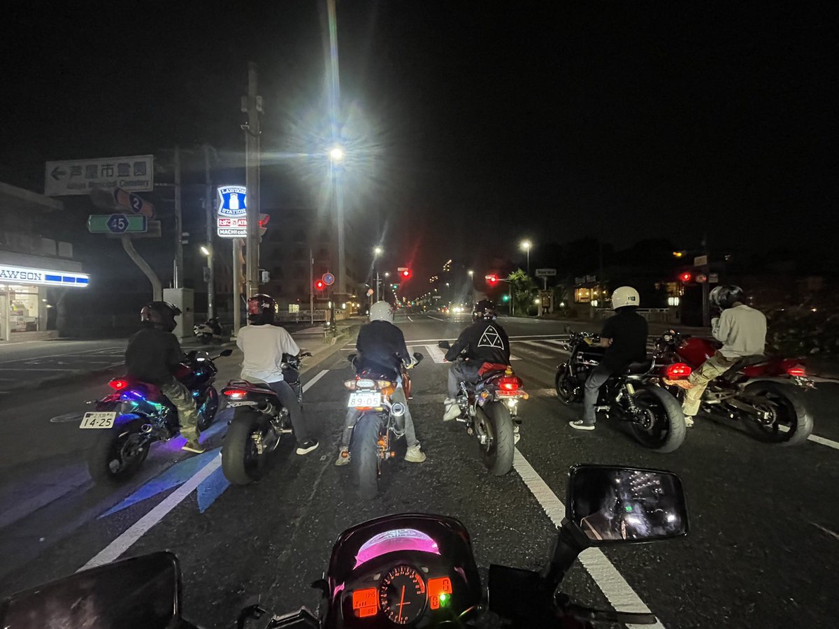 a_roa_16's tweet photo. 大阪の下道レーシング https://t.co/Ct824EIBoA