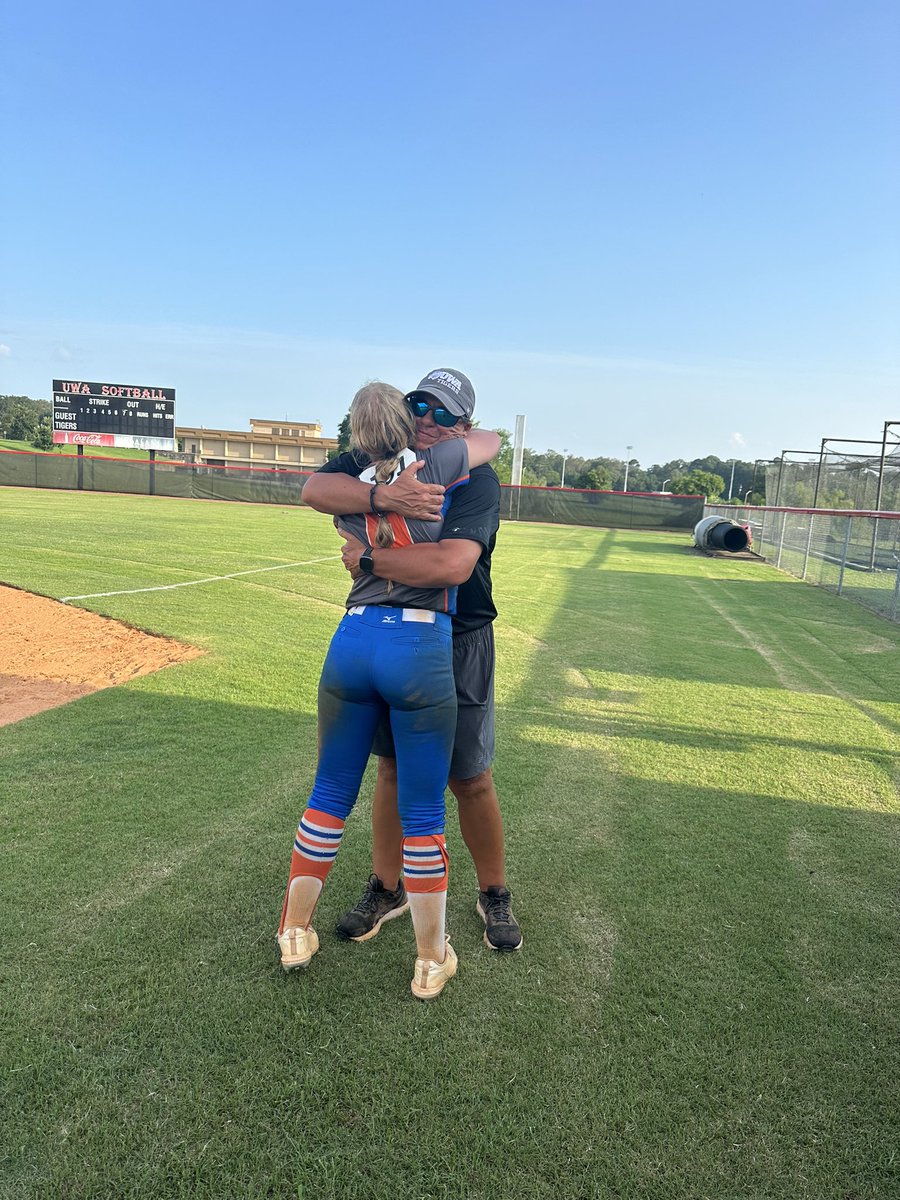 Morgan Jones tweet media