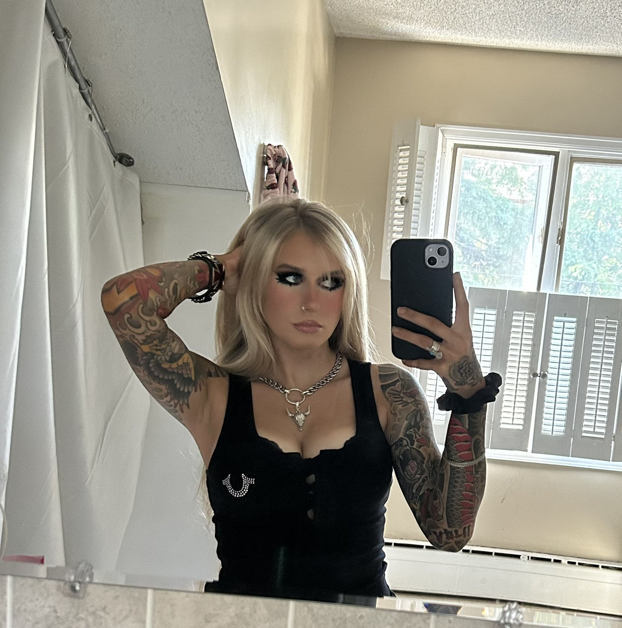 alexis👩🏼‍🏭 top .12% on Twitter: "Why my page is unique 😊 -My page contains no shoutouts to other