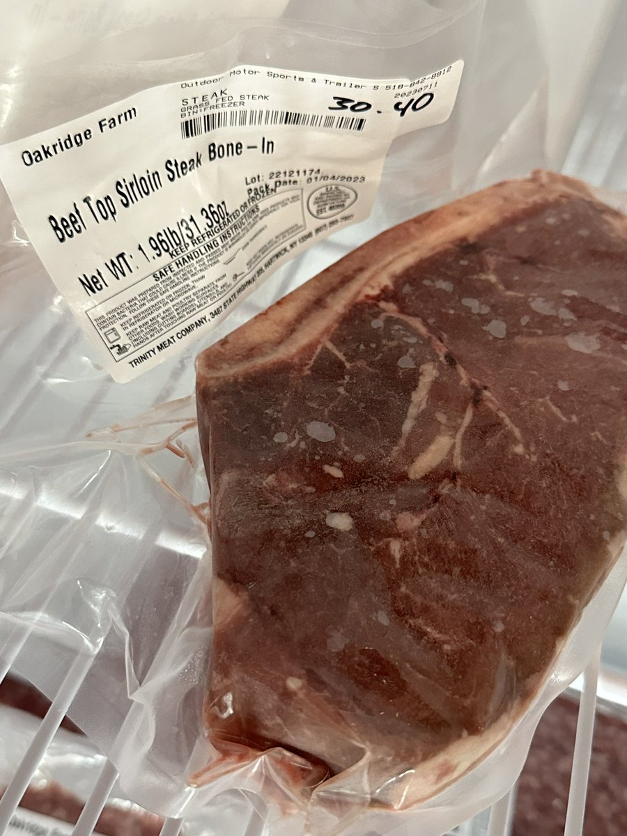 OakRidgeBeef's tweet photo. Beef top sirloin bone in 1.96lb $30.40 
#grassfedcornfinished 
#beefforsale https://t.co/OcZEkemmCE