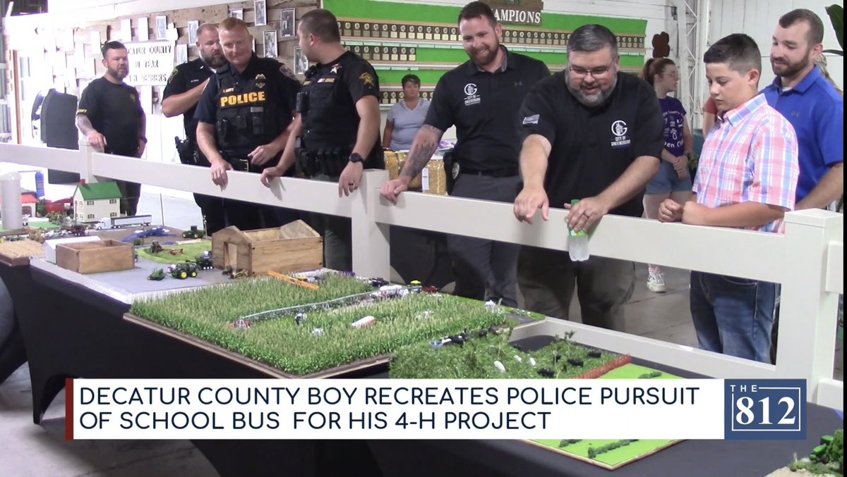 812now's tweet photo. Decatur County boy recreates multi-state police pursuit of school bus for his 4H project.
Watch here: https://t.co/jV4IfMykNB https://t.co/Zdtf6XVToJ