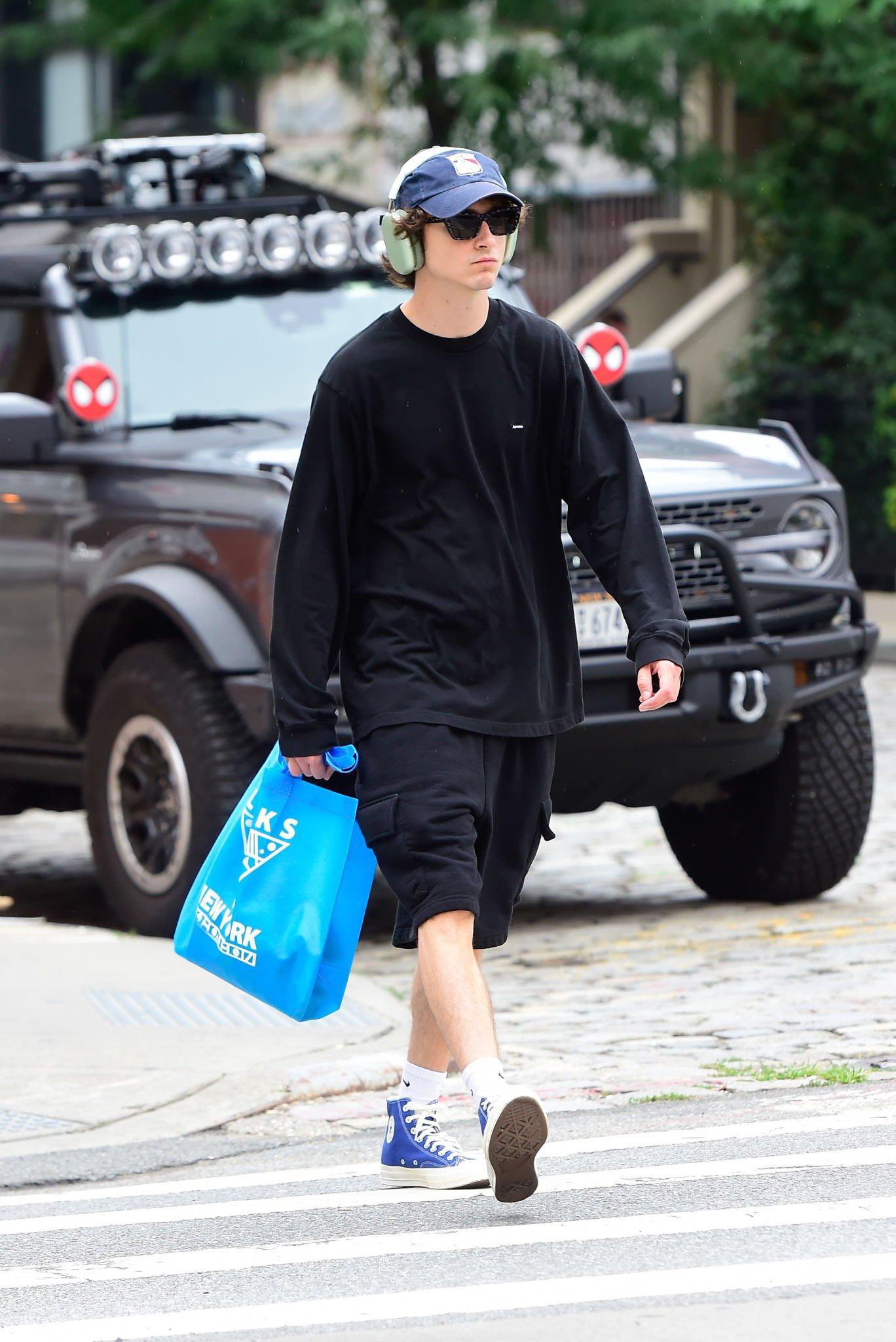 Itboytrends ♡ on X: Timothée Chalamet recently streetstyle in