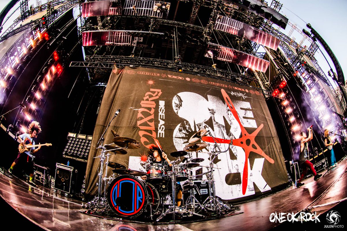 Rome!!

#ONEOKROCK #MUSE #Europe #tour
photo by <a href="/JulenPhoto/">JulenPhoto</a>