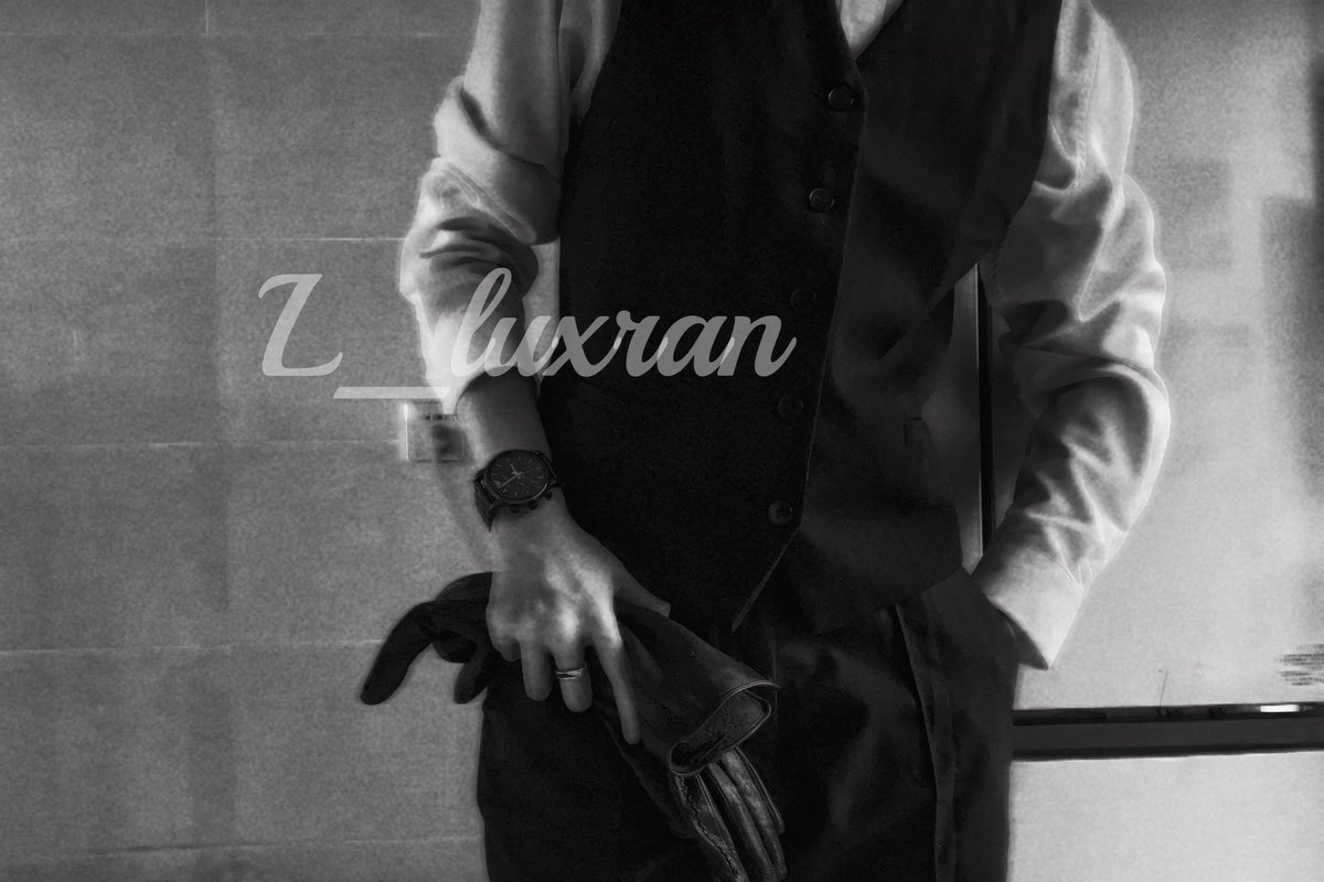 rela和推的女同用户是两拨人吗
rela一打开ppl食物链顶端的政治正确，铁t就是精神男人快手土逼。
结果推上聊到一个ppl给我说ppl也分p1，p0。那这（某些）高贵的rela的ppl自豪在两个人都是长头发吗？
嗯嗯，我想让伴侣在床上当我的东西当我的玩具我就是可恶的、不平等的铁T😡😡😡