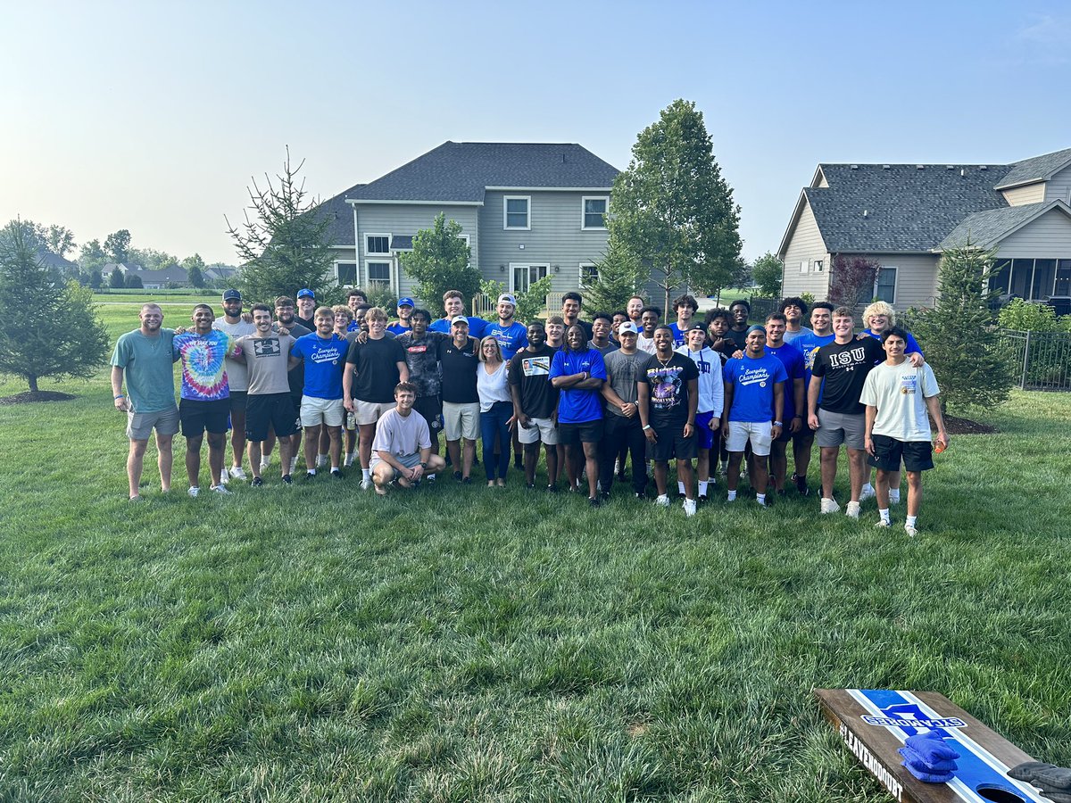 Great group of young men.  Great to be a Sycamore! <a href="/IndStFB/">Indiana State Football</a>