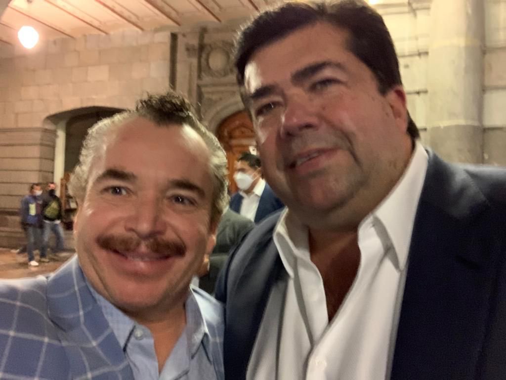 Con gran afecto líder <a href="/PedrohacesO/">Pedro Haces</a> recibe un abrazo con motivo de tu cumpleaños 🎉🎊