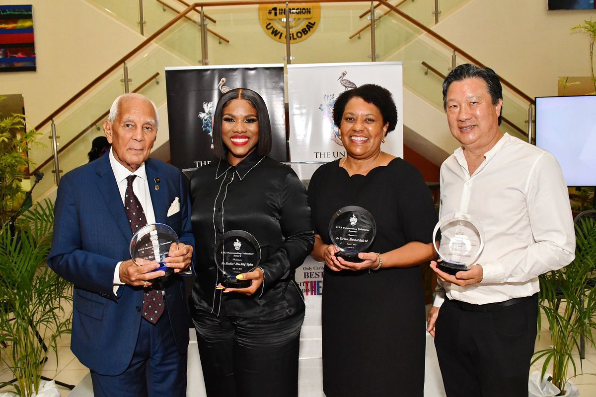 fluffymisskitty's tweet photo. It was an honour to accept the Inaugural Outstanding Volunteer Award yesterday as part of #UWI75 celebrations! π₯
Thank you to the UWI for recognising my contributions to student development through the Miss Kitty Scholarship and steady support of the CB Group UWI 5K.Β ππ https://t.co/wBKqwPXcw8