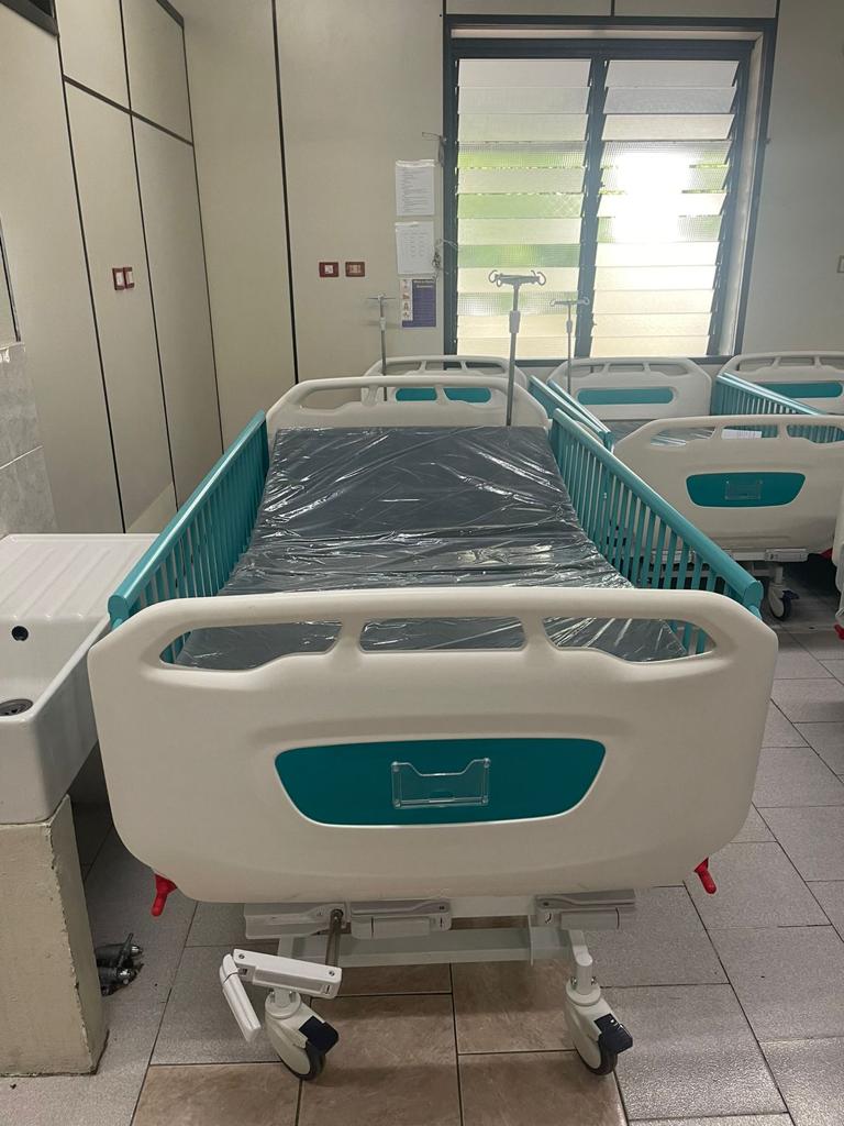 theserhajm's tweet photo. SERHA NEWS: The Bustamante Hospital for Children received 6 orthopaedic beds, 20 paediatric beds and 30 cribs inclusive of five years preventative maintenance to improve patient care delivery. The funding for the new beds was provided by SERHA.@themohwgovjm @De1rock https://t.co/tyV7x2KRdr