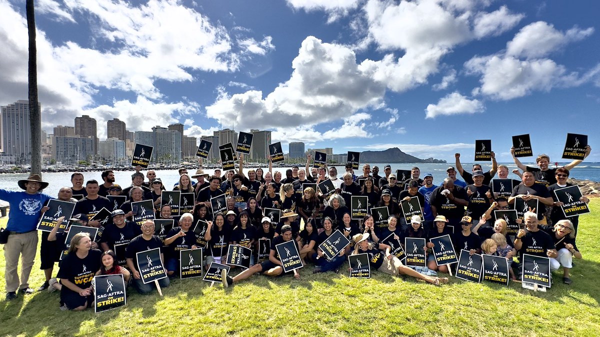 It's a #HotStrikeSummer all across the country! Thank you to the #sagaftramembers at our Atlanta, Hawaii and Miami Locals for showing your #SAGAFTRAstrong solidarity ✊