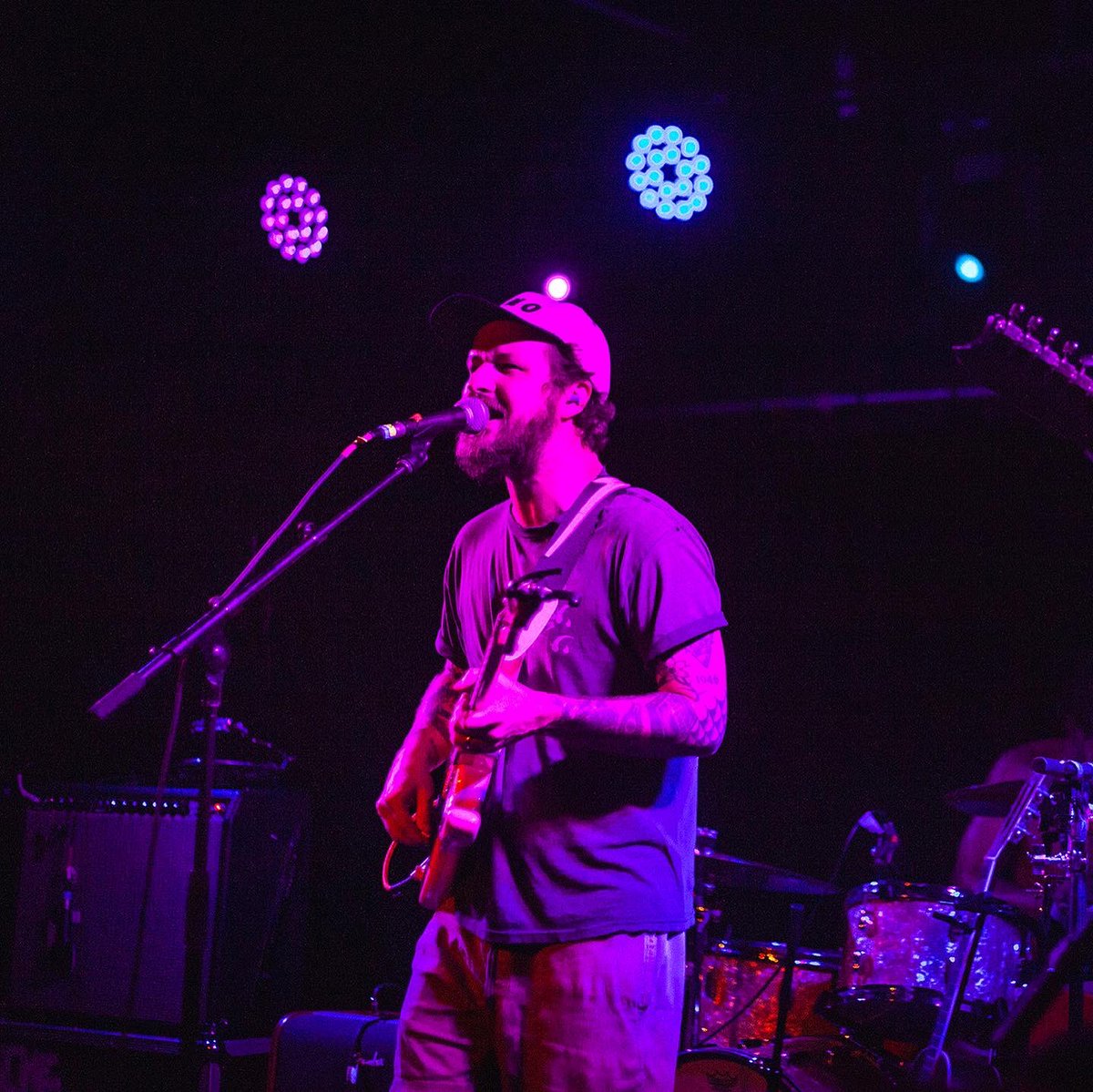 htxvox's tweet photo. 🎶 The Frights performing at @WhiteOakMH on their #GallowsHumourTour! 

📸 Check out the new photo gallery + review 

🔗 https://t.co/QCljdhb1Ee https://t.co/cm2g4wjf9g