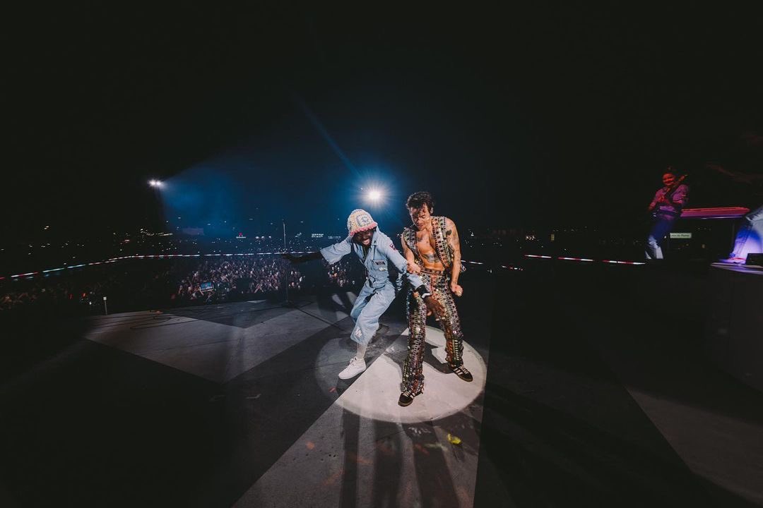 TheHarryNews's tweet photo. harrystyles: Love On Tour. Lisbon. July, 2023. https://t.co/h3S8fTeuQM